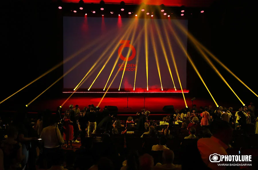 Golden Apricot Film Festival Opens with Unique Chora Gavit Performance